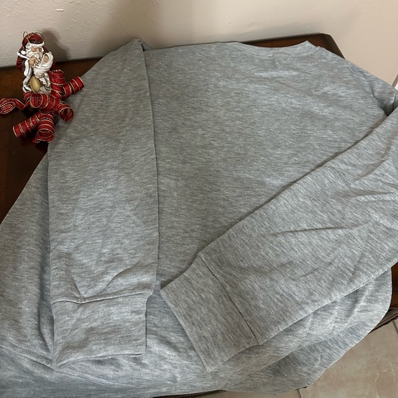 NWT Christmas Truck Sweatshirt - Picture 6 of 10